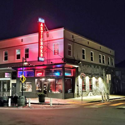 Artichoke Basille's Pizza by null