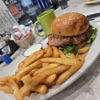 The Coffee Cup - Diners Near Me - Boulder City, Nevada