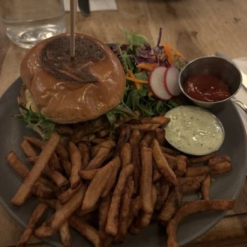 Lola Rosa - Hemp burger with fries - Vegan Near Me - Montreal, Quebec Lola Rosa - Hemp burger with fries - Vegan Near Me - Montreal, Quebec