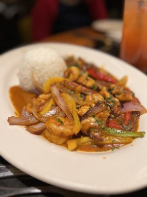 Grand Lux Cafe by null