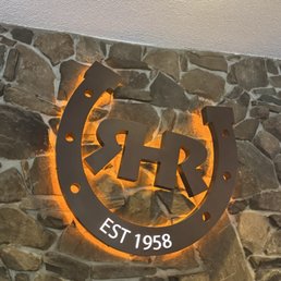 logo sign logo sign