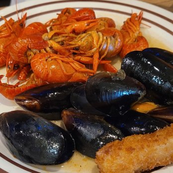 Sushi On - Sushi Bars Near Me - Fairfax, Virginia Sushi On - Sushi Bars Near Me - Fairfax, Virginia