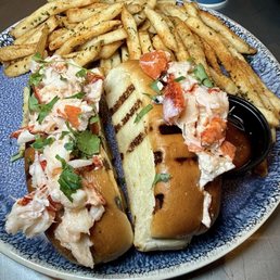 2 Lobster Roll Plate