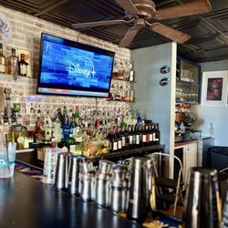 Backfin Blues Bar & Grill - Bar