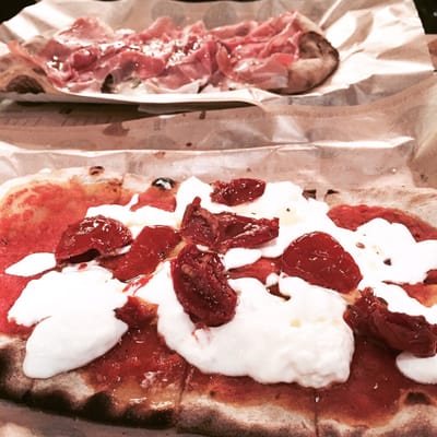 Mangia Pizza by null