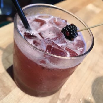 Venice Beach Bar & Kitchen - Dive Bars Near Me - Venice, California Venice Beach Bar & Kitchen - Dive Bars Near Me - Venice, California