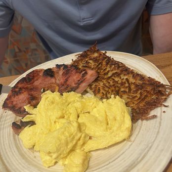 Wheatfields Eatery and Bakery - Breakfast - American Near Me - Omaha, Nebraska