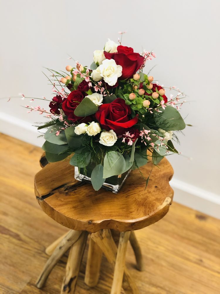 THE GREENERY FLORAL AND TUXEDO RENTAL Updated August 2024 18 Photos