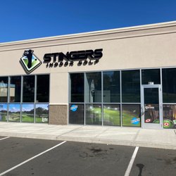 Stingers Indoor Golf