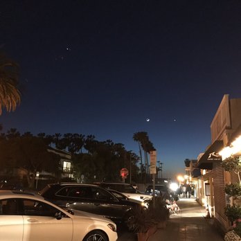 Piatti - Nice starry night just outside - Italian Near Me - La Jolla, California Piatti - Nice starry night just outside - Italian Near Me - La Jolla, California
