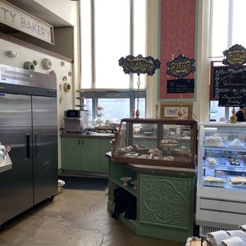 Cake Bakery & Cafe - Bakeries Near Me - Grass Valley, California Cake Bakery & Cafe - Bakeries Near Me - Grass Valley, California