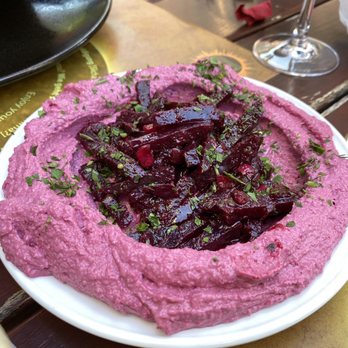 Eclipse Grillbar - Rote Beete Hummus - Israeli Near Me - Munich, BY