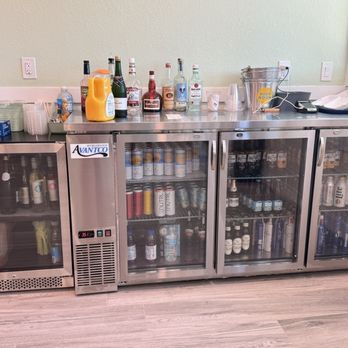 Beachcomber Trading Post Restaurant - Liquor, beer, and wine - Breakfast & Brunch Near Me - Englewood, Florida