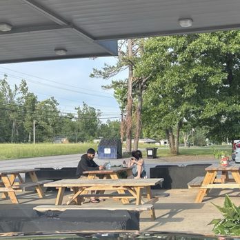 Moondog Makers and Bakers - Pizza Near Me - Corinth, Mississippi Moondog Makers and Bakers - Pizza Near Me - Corinth, Mississippi