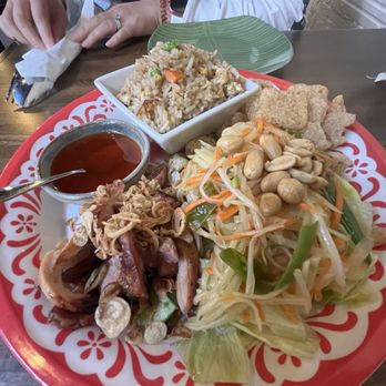 Eat Thai - Som Tum Kai Yang (chefs special CF1) - Thai Near Me - Ann Arbor, Michigan