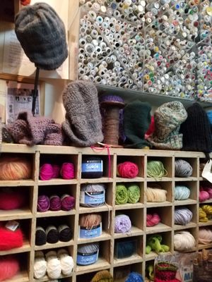 DOWNTOWN YARNS - 32 Photos & 102 Reviews - 45 Ave A, New York, NY - Yelp