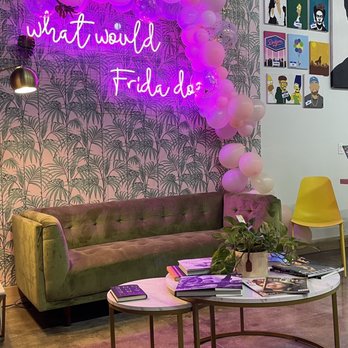 Soulland lab - Photo op area - Paint & Sip Near Me - Orange, California