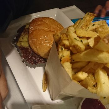 Burger Lounge - Burgers Near Me - Coronado, California Burger Lounge - Burgers Near Me - Coronado, California