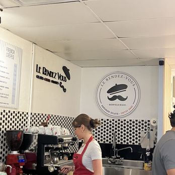Le Rendez-Vous - Inside - Gelato Near Me - Deerfield Beach, Florida