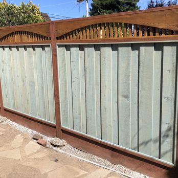 HH Fence & Deck - Full picture of finished fence - Fences & Gates Near Me HH Fence & Deck - Full picture of finished fence - Fences & Gates Near Me