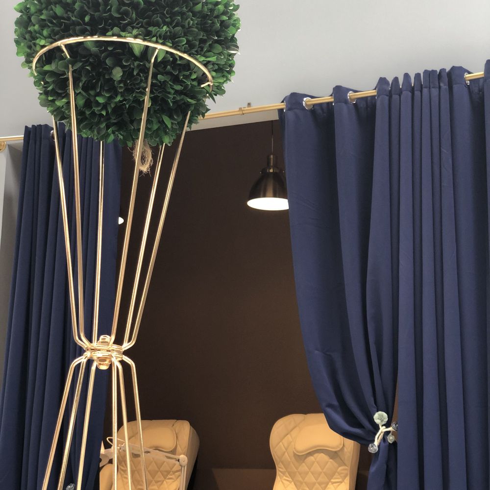 Luxo Nail Spa - Private pedicure area - Nail Salons Near Me - Chicago, Illinois Luxo Nail Spa - Private pedicure area - Nail Salons Near Me - Chicago, Illinois