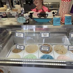 Cream of the Crop Ice Cream Shop