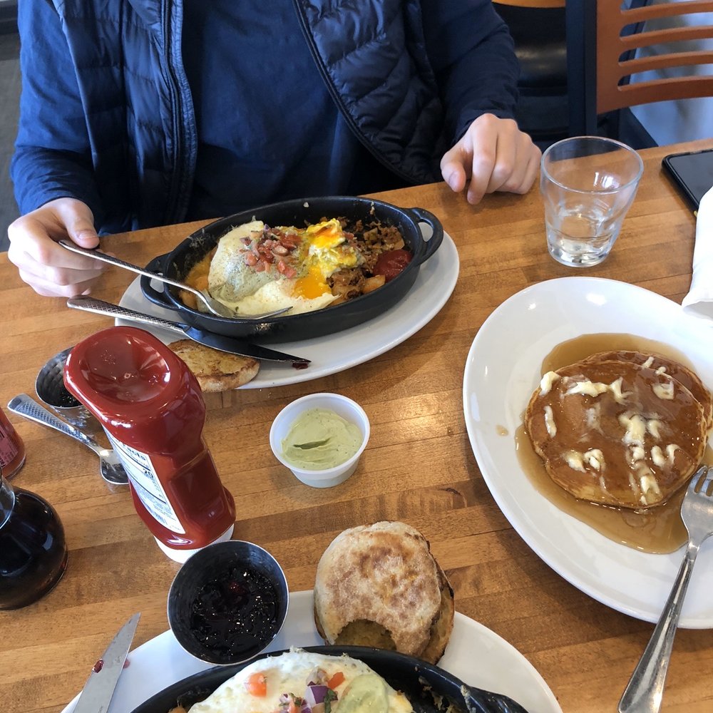 Le Peep - Breakfast & Brunch Near Me - Valparaiso, Indiana Le Peep - Breakfast & Brunch Near Me - Valparaiso, Indiana