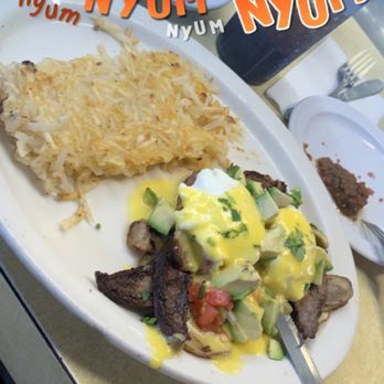 Nick's Cafe - Skirt steak Benedict! Phenomenal!! Great atmosphere and the staff is amazing! A must try - Diners Near Me - Los Angeles, California