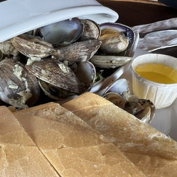 F Street Station - Alakan Butter Clams - American Near Me - Anchorage, Alaska