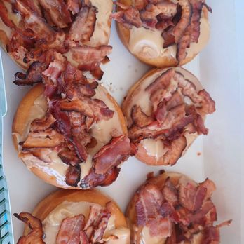 Dunkin' Dounts - And yes bordering on greatness. - Coffee & Tea Near Me - Somerset, Pennsylvania Dunkin' Dounts - And yes bordering on greatness. - Coffee & Tea Near Me - Somerset, Pennsylvania