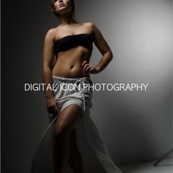 Tiffany Blossom Boutique - http://tiffanyblossomboutique.bigcartel.com/product/miss-me-light-jeans