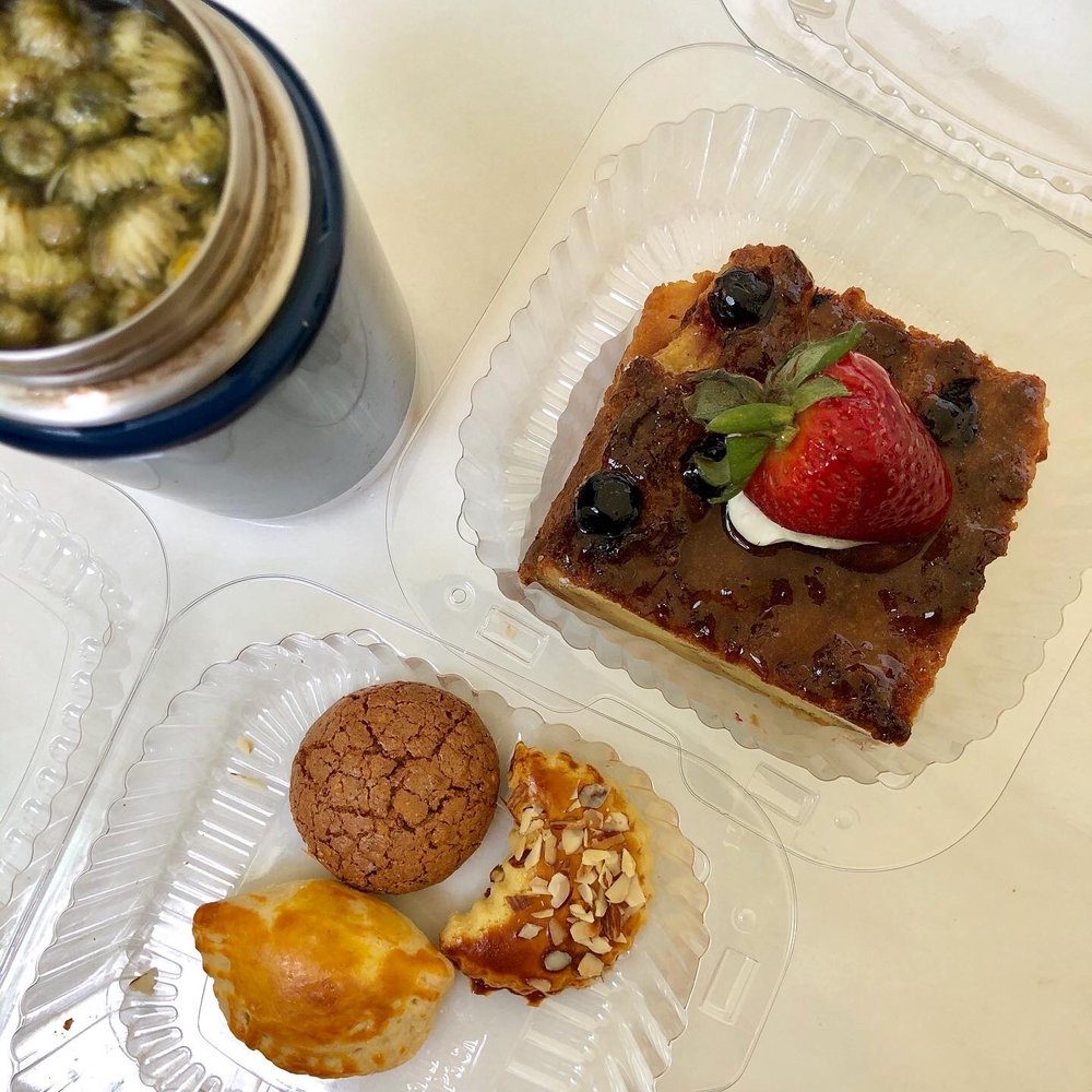 STAR BAKERY 102 Photos & 132 Reviews 11628 Santa Monica Blvd, Los Angeles, California