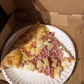 Planet Pizza - Hawaiian Pizza - Pizza Near Me - Orlando, Florida