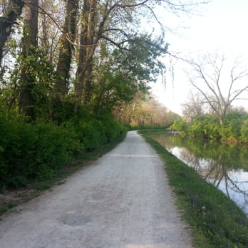 Central Canal Towpath - Parks Near Me - Indianapolis, Indiana