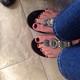 Great pedicure! Paraffin wax was worth it. Great pedicure! Paraffin wax was worth it.