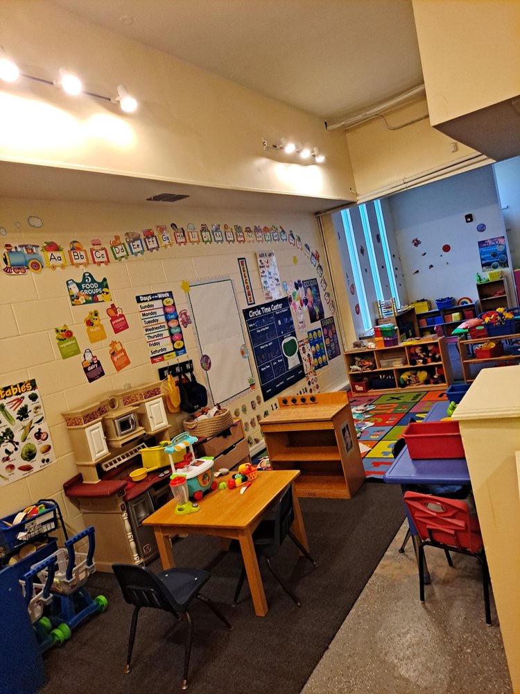 Bella Child Care - childcare center in Jacksonville, FL