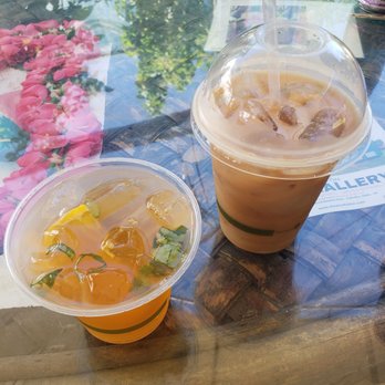 Auntys Lil Green Hut - Food Stands Near Me - Kahuku, Hawaii Auntys Lil Green Hut - Food Stands Near Me - Kahuku, Hawaii