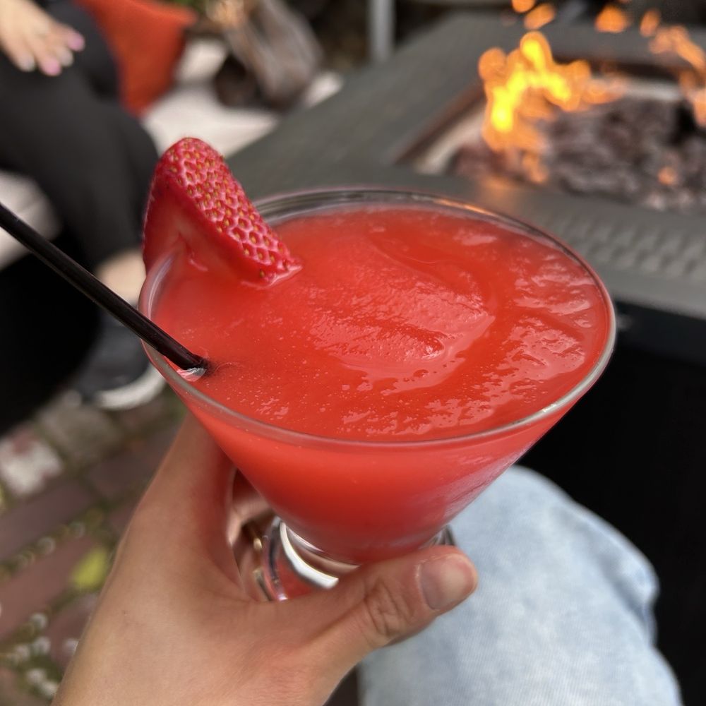 Pourr Decisions wine lounge - strawberry frosé - Wine Bars Near Me - Modesto, California Pourr Decisions wine lounge - strawberry frosé - Wine Bars Near Me - Modesto, California