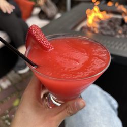Pourr Decisions wine lounge - Strawberry frosé