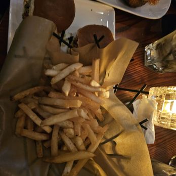 Sullivan's Steakhouse - Crab cake sliders with fries (overcooked) - Steakhouses Near Me - Omaha, Nebraska
