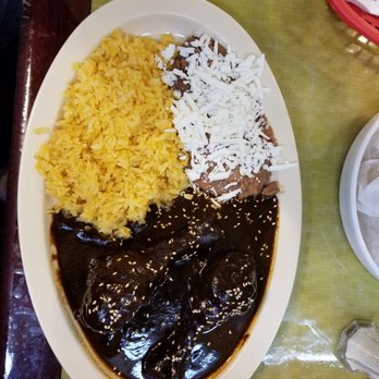 Cemitas Poblanas En Bell - Mexican Near Me - Bell, California
