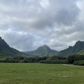 Kualoa Ranch - Tours Near Me - Kaneohe, Hawaii
