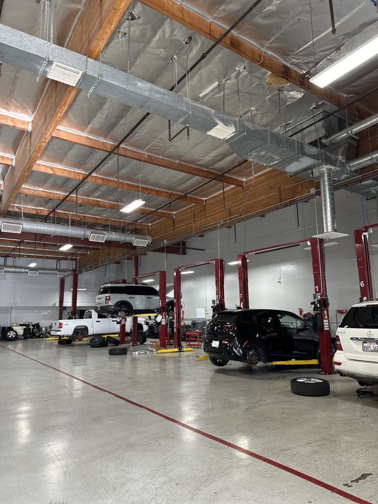 APEX AUTO CENTER 228 Photos & 13 Reviews 2711 El Camino Ave