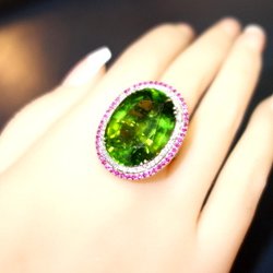 Pierre Famille - Beautiful ring purchased here!  Love the experience
