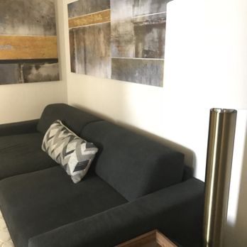 SpringHill Suites by Marriott Flagstaff - Sofa with hidden trundle bed - Hotels Near Me - Flagstaff, Arizona SpringHill Suites by Marriott Flagstaff - Sofa with hidden trundle bed - Hotels Near Me - Flagstaff, Arizona