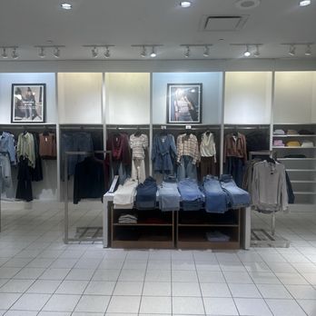 Express - Women's Clothing Near Me - Santa Rosa, California Express - Women's Clothing Near Me - Santa Rosa, California