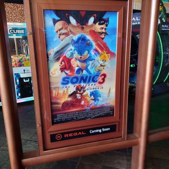 Regal Edwards - Sonic the Hedgehog 3 - Cinema Near Me - South Gate, California