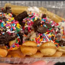 Polar Freeze Greece - Bubble waffle