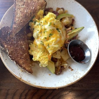 First Watch - Farmhouse Hash - Breakfast & Brunch Near Me - Bloomingdale, Illinois