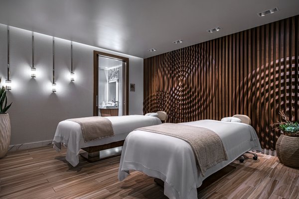 The Spa at Palms by null